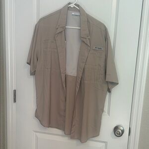 Columbia Beige Short Sleeve Outdoor Fishing Shirt